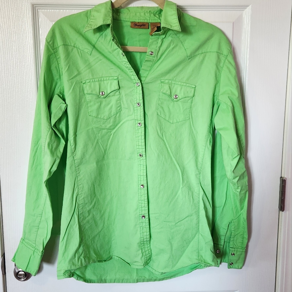 Women's Wrangler Bright Green Western Rhinestone Snap Long-sleeve Top